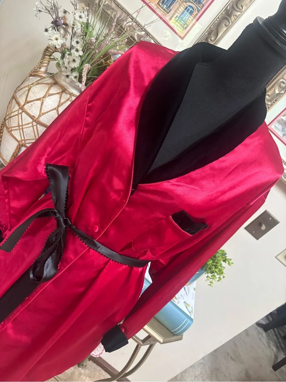 Amanda Stewart comfy vintage